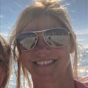 Meet your Posher, Tara